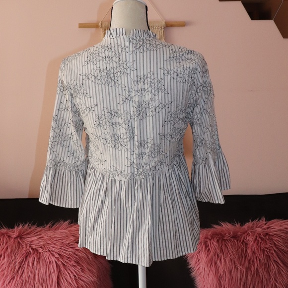 Zara Striped Lace Bell Sleeve Peplum High collar - Picture 5 of 6